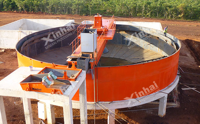 1299 tons Gold mine tailings dry discharge concentrator