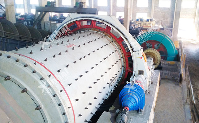  Xinhai ultra-pure quartz sand ball mill grinding site